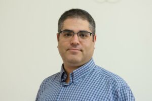 עו"ד יצחק גורדון