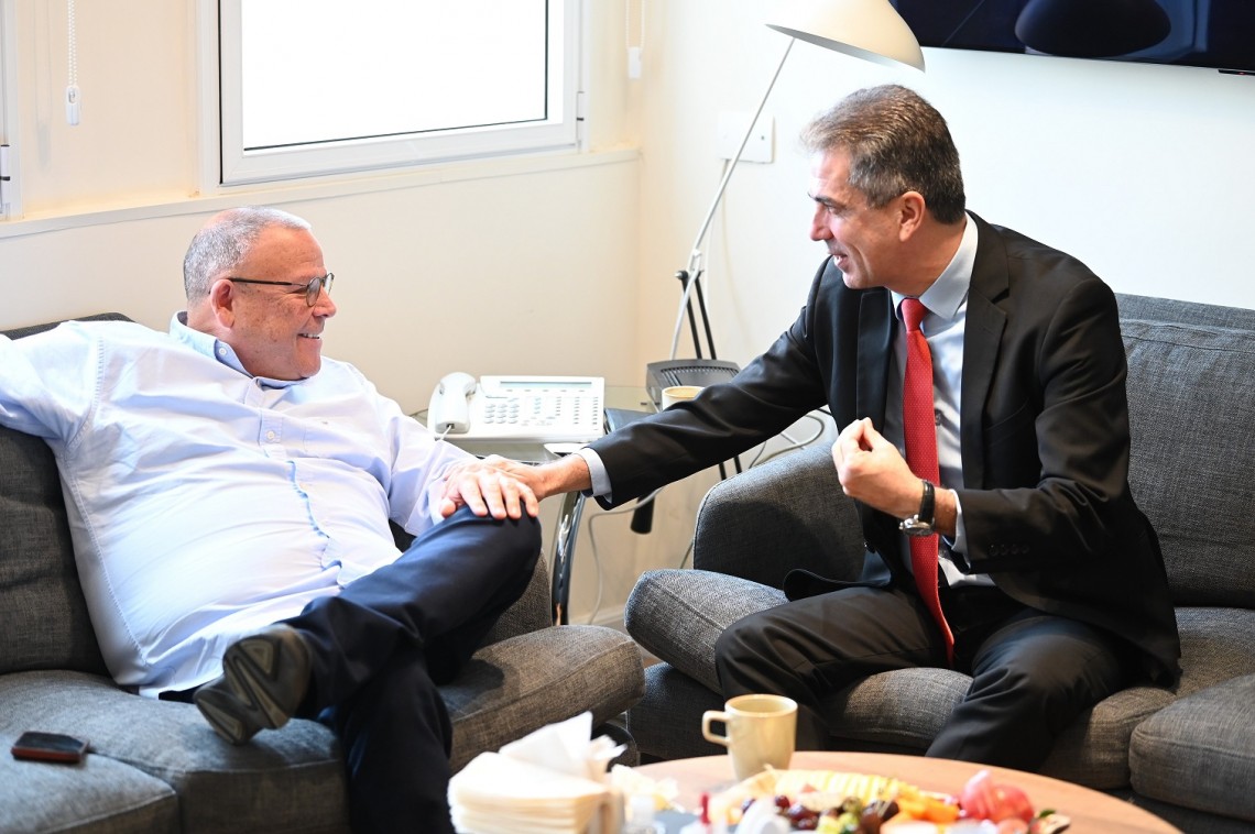 שר החוץ אלי כהן ויו"ר ההסתדרות ארנון בר-דוד