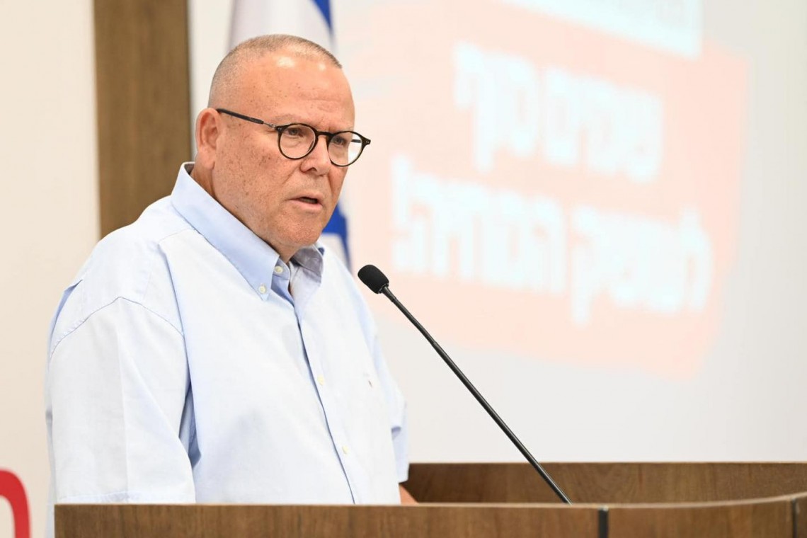 יו"ר ההסתדרות ארנון בר-דוד יישא הצהרה במסגרת האירוע המסכם של כנס אילת