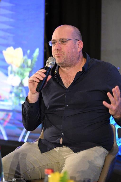 מנהל חטיבה ארצית באיגוד עובדי התחבורה אורי מתוקי